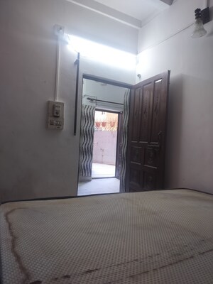 Room in 1 BHK Apartment at Katwaria Sarai – for Rent