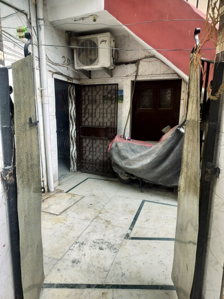 Living Room, katwaria sarai 1 Bedroom 750 Sq.Ft. Apartment In Katwaria Sarai Delhi 9296711