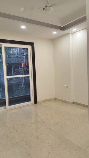 Room in 3 BHK Builder Floor at New Rajinder Nagar – for Sale