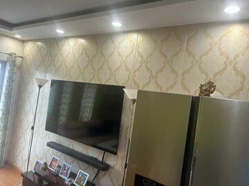 Furnished Amenities in 2 BHK Apartment at ILD Greens, Sector 37c – for Rent