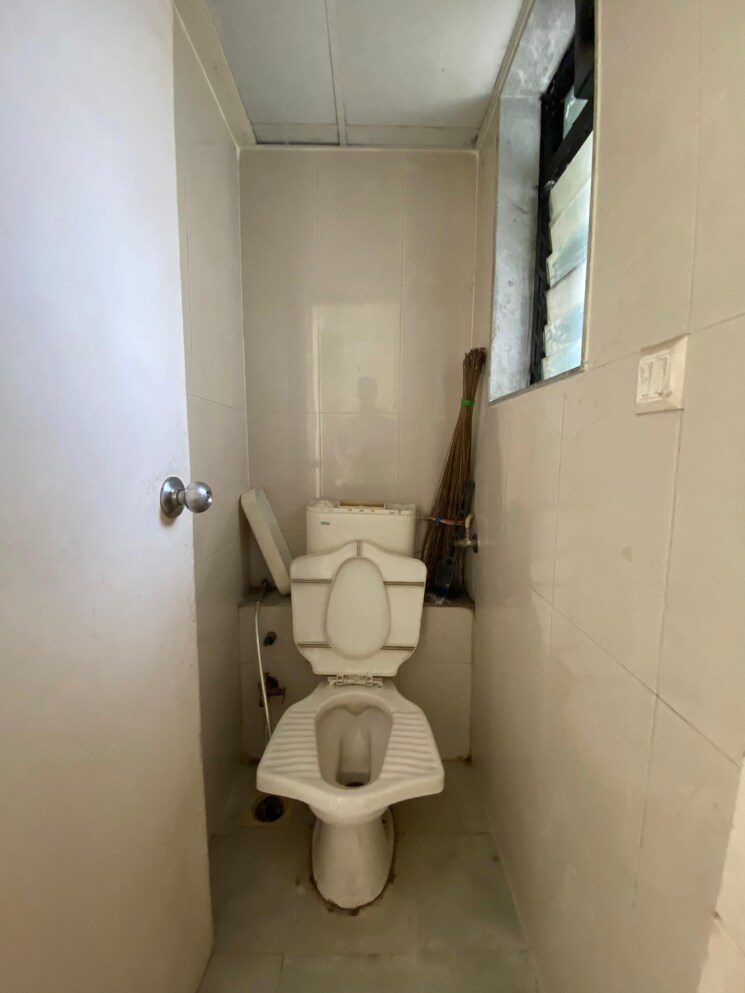 Bathroom, lodha-jasmine-a-b-c-g-h-and-i 1 Bedroom 500 Sq.Ft. Apartment In Dombivli East Thane 9296715