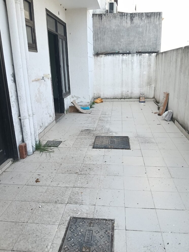 Exterior View, aditya-world-city-residences 3.5 Bedroom 194 Sq.Yd. Builder Floor In Shahpur Bamheta Ghaziabad 9296774