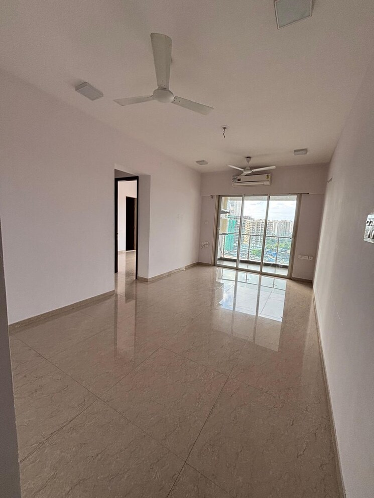 Room, jp-decks 3 Bedroom 1367 Sq.Ft. Apartment In Goregaon East Mumbai 9296769
