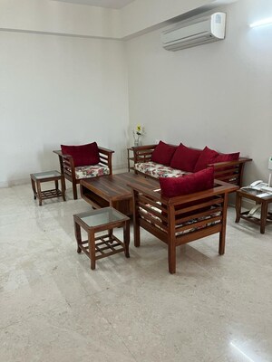 Gym in 3.5 BHK Apartment at DLF The Ultima, Sector 81 – for Rent