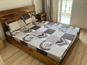 Bedroom in 3.5 BHK Apartment at DLF The Ultima, Sector 81 – for Rent