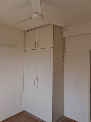 Building Lobby in 3.5 BHK Apartment at BPTP Park Prime, Sector 66 – for Rent