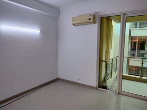 3 BHK Apartment For Sale in Ansal Esencia - Amara Villas, Sector 67