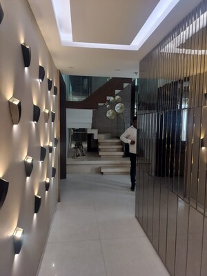 Staircase in 4 BHK Apartment at Amrapali Platinum, Sector 119 – for Sale