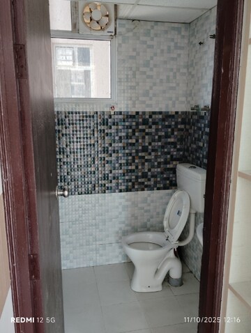 Bathroom in 2 BHK Apartment at Signature Global Andour Height, Sector 71 – for Rent