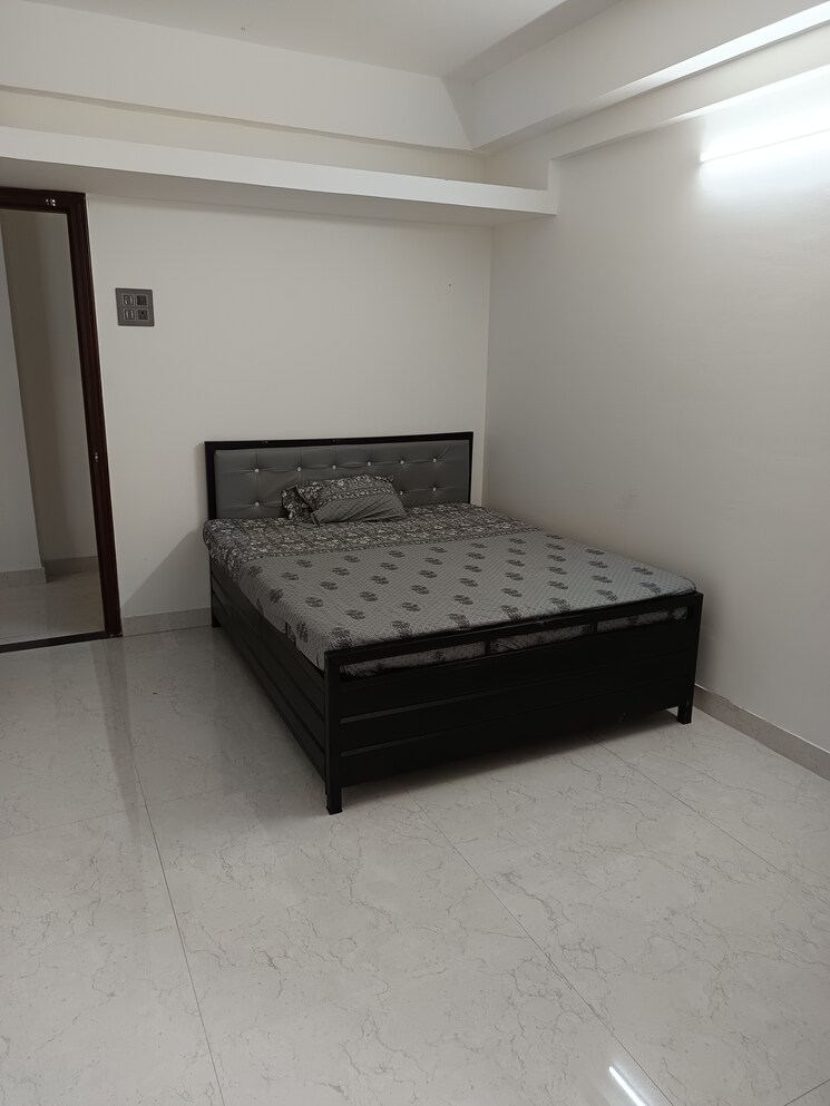 Bedroom, powai Pg For Boys & Girls In Powai 9296835