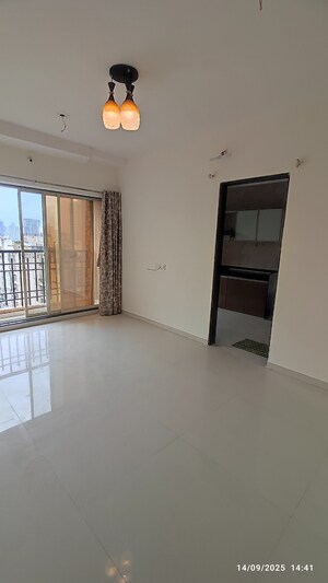 Room in 2 BHK Apartment at Agarwal Lifestyle, Virar West – for Rent