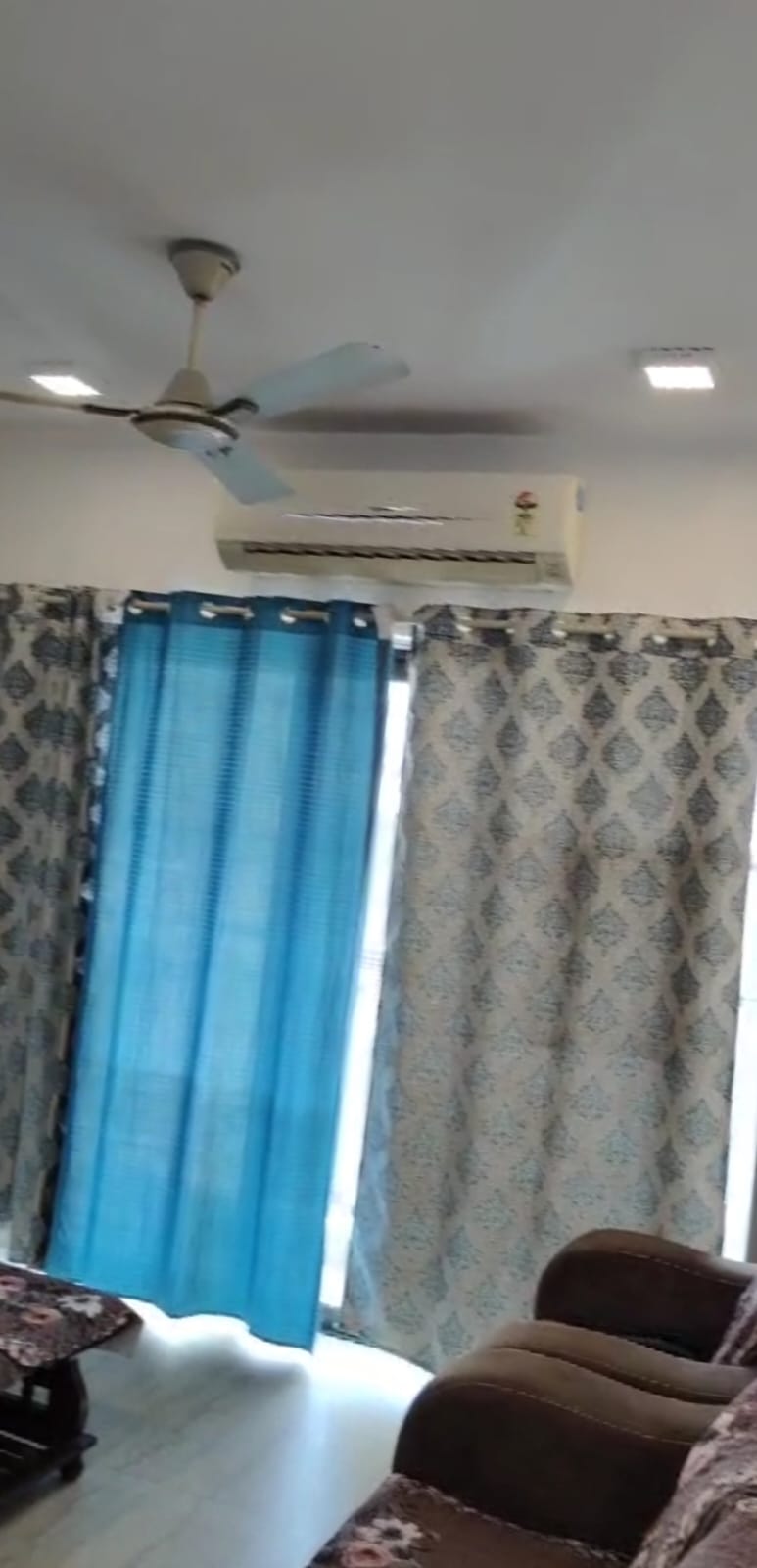 3 BHK + Extra Room Apartment For Rent in HDIL Metropolis Residences