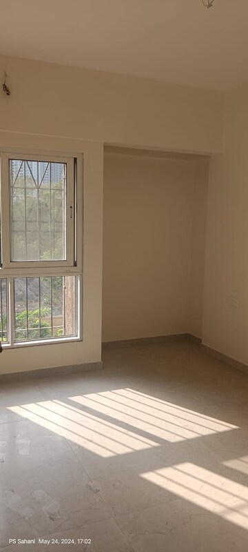 Room in 2 BHK Apartment at Dosti West County Phase 2 Dosti Cedar, Balkum Pada – for Rent