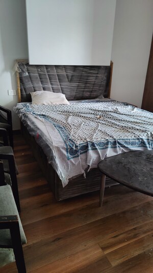 Bedroom in 3 BHK Builder Floor at Green Fields Colony – for Rent