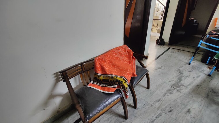 Bedroom, green fields colony 3 Bedroom 1800 Sq.Ft. Builder Floor In Green Fields Colony Faridabad 9296855