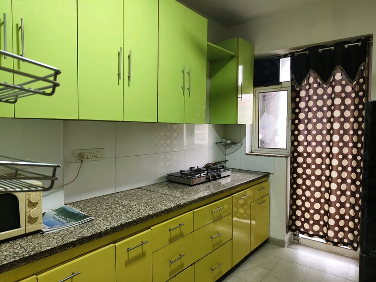 Kitchen, dlf-new-town-heights-i 3 Bedroom 1760 Sq.Ft. Apartment In Sector 90 Gurgaon 9296873