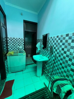 Bathroom in 5 BHK Independent House at Laxman Vihar Phase 2 – for Sale