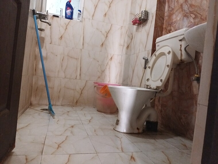 Bathroom, rishabh-cloud-9 2 Bedroom 957 Sq.Ft. Apartment In Sector 1 Vaishali Ghaziabad 9296878