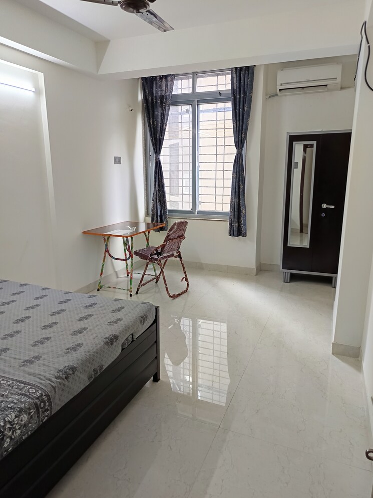 Bedroom, powai Pg For Boys & Girls In Powai 9296879