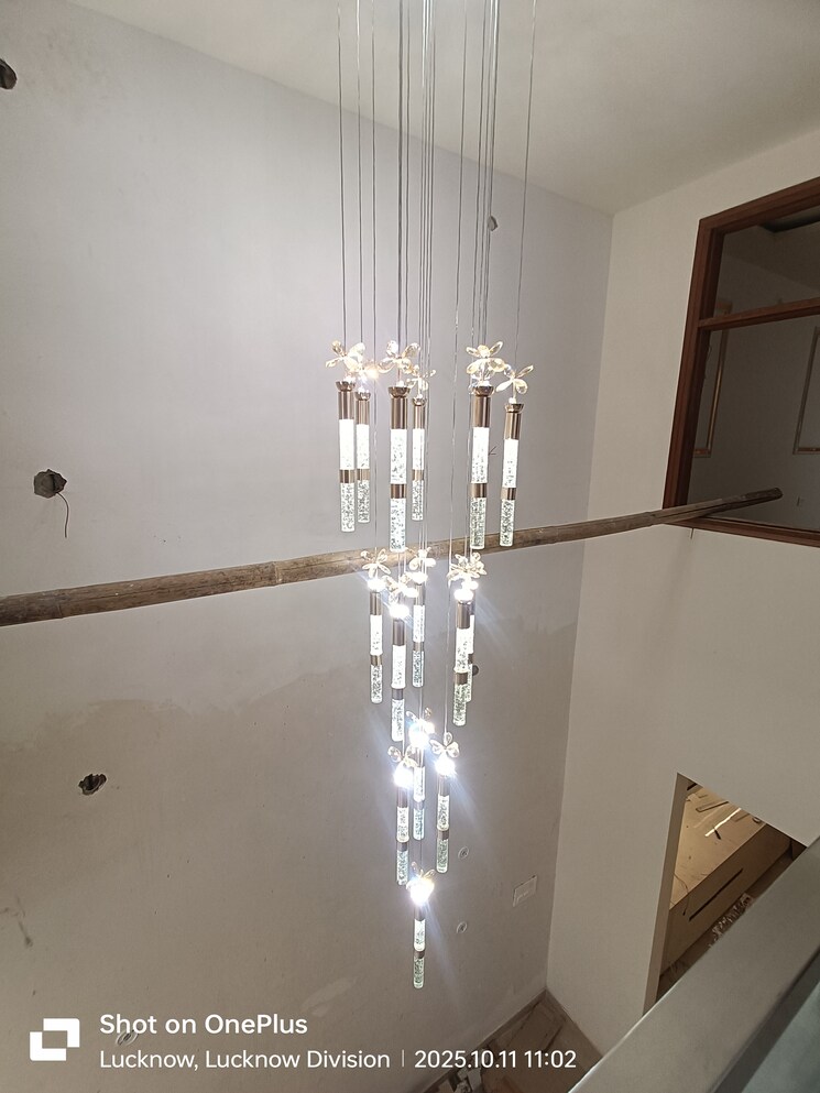 undefined, gomti nagar 6 Bedroom 3650 Sq.Ft. Independent House In Gomti Nagar Lucknow 9296877