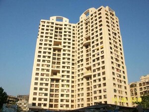  Pg – Exterior View View at Goregaon East - for Rent