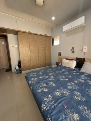 Bedroom in  Pg at Goregaon East – for Rent