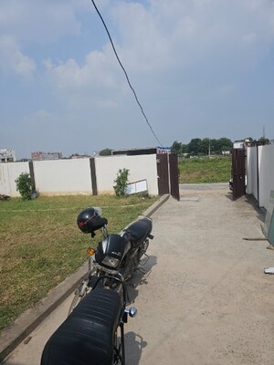  Plot For Sale in Radhika Apartments II, Gt Road