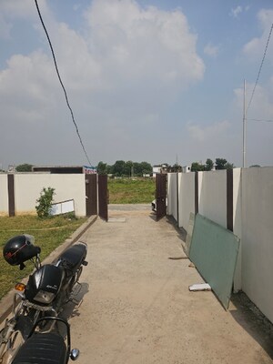  Plot – Exterior View View at Radhika Apartments II, Gt Road - for Sale