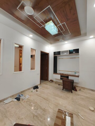 Room in 2 BHK Builder Floor at Kalkaji – for Rent