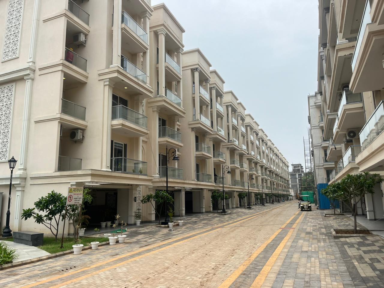 3.5 BHK Builder Floor For Rent in Signature Global City 92