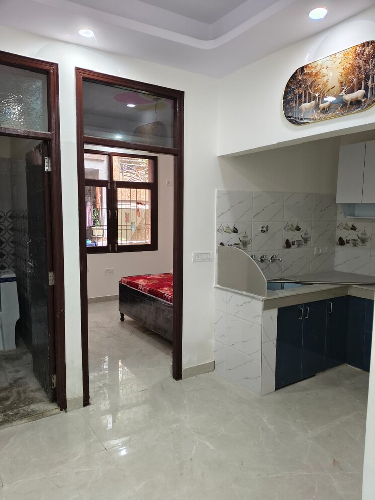 Kitchen, new ashok nagar 2 Bedroom 700 Sq.Ft. Builder Floor In New Ashok Nagar Delhi 9296931