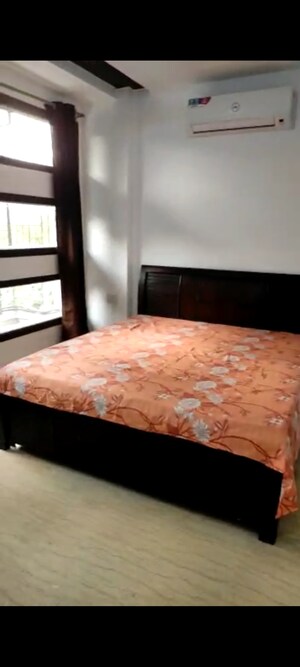 Bedroom in 3 BHK Builder Floor at Kailash Colony – for Sale