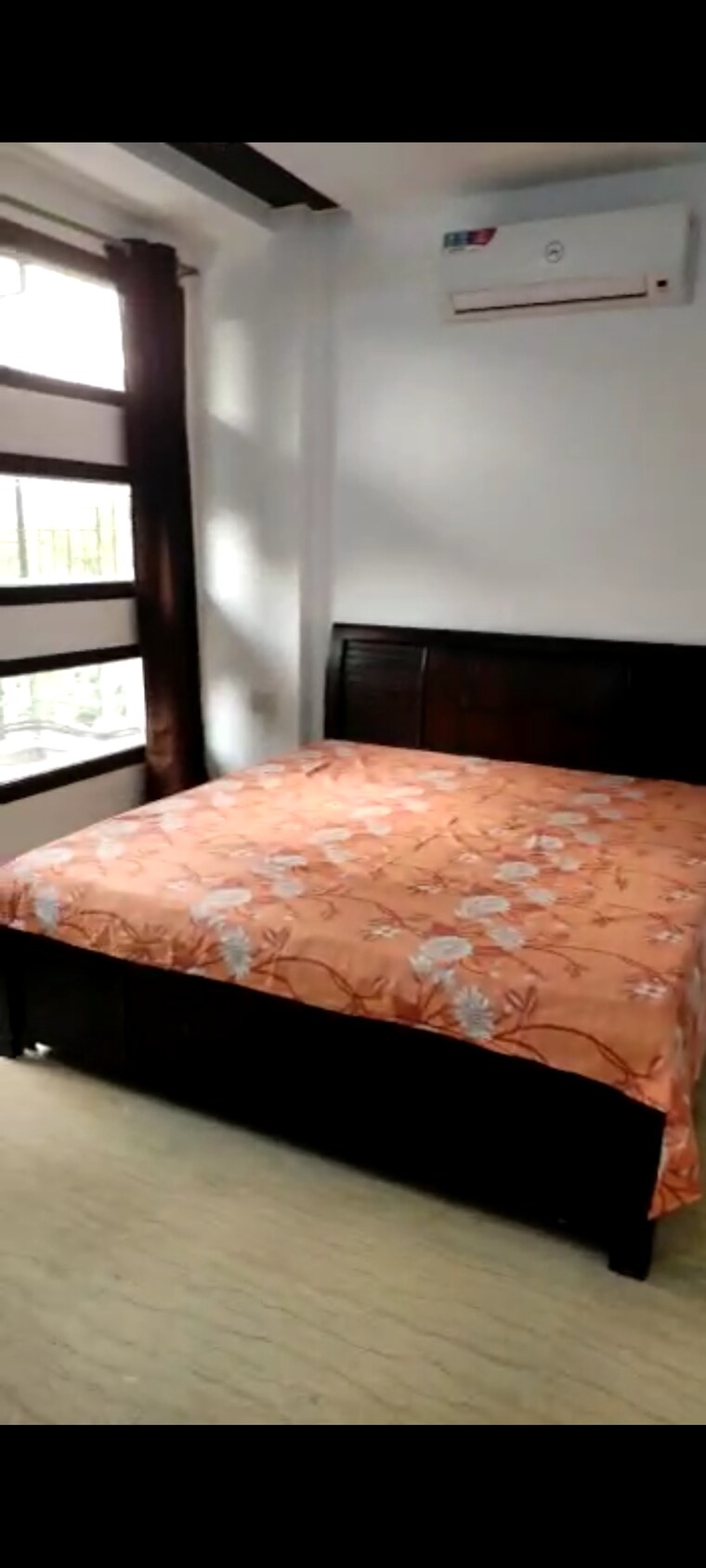 Bedroom, kailash colony 3 Bedroom 160 Sq.Yd. Builder Floor In Kailash Colony Delhi 9296957