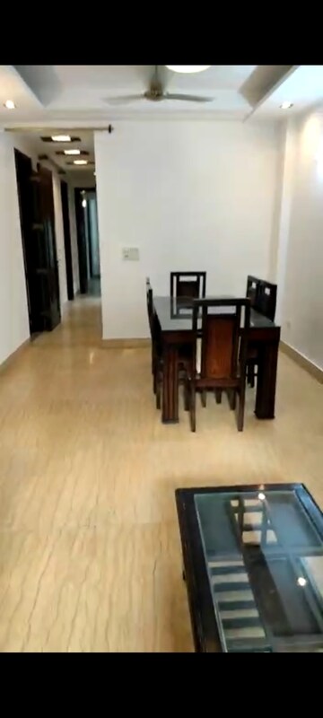 Gym in 3 BHK Builder Floor at Kailash Colony – for Sale