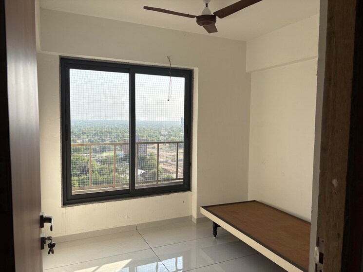 Room, bhadaj 3 Bedroom 1700 Sq.Ft. Penthouse In Bhadaj Ahmedabad 9296939