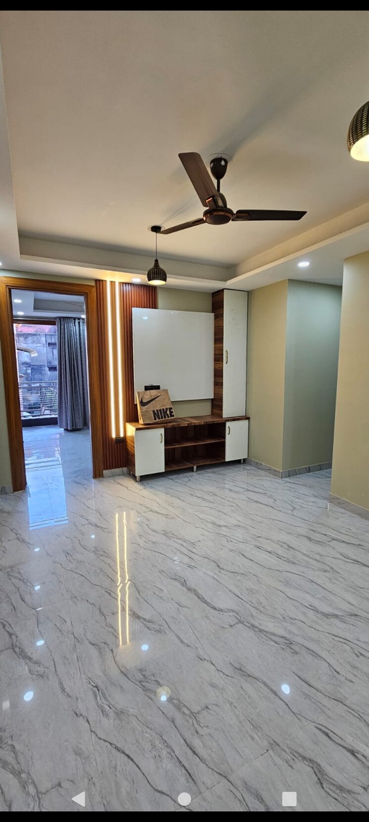 Room, khirki extension 3 Bedroom 1052 Sq.Ft. Builder Floor In Khirki Extension Delhi 9296938