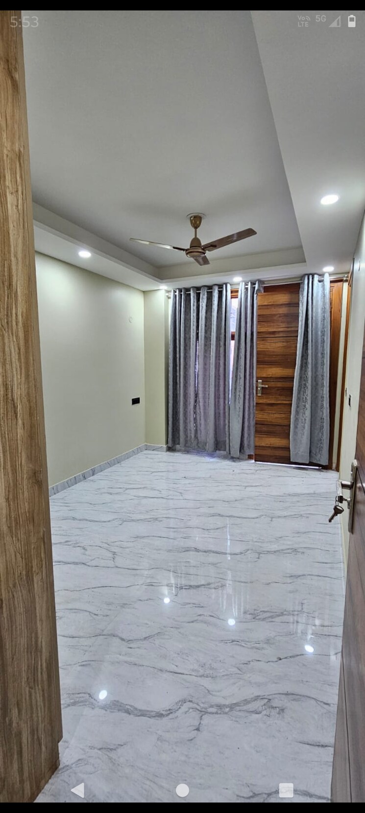 Room, khirki extension 3 Bedroom 1052 Sq.Ft. Builder Floor In Khirki Extension Delhi 9296938