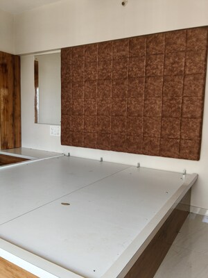 Room in 2.5 BHK Apartment at Sai Life Sai Prasad, Ghatkopar East – for Rent