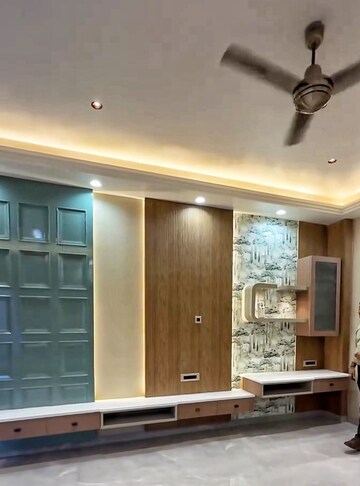 Room in 5 BHK Independent House at Vaishali Nagar – for Sale