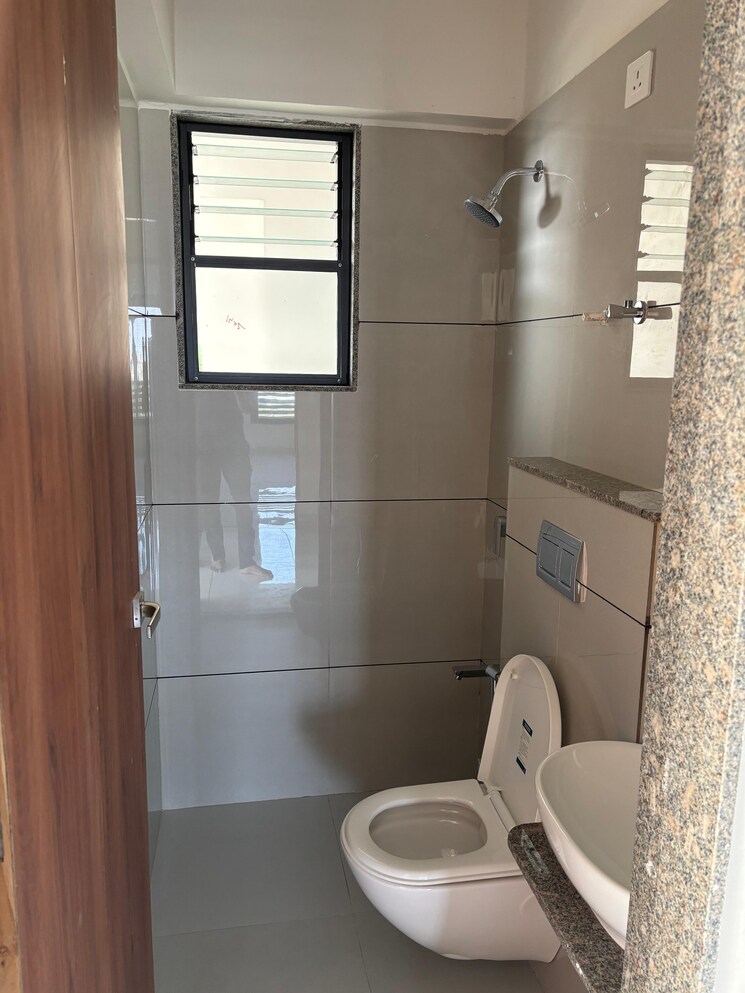 Bathroom, bhadaj 3 Bedroom 1700 Sq.Ft. Penthouse In Bhadaj Ahmedabad 9296939