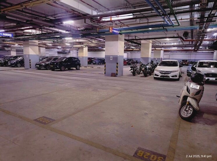  Parking, jain-sadguru-image-capital-park Commercial Office Space 3000 Sq.Ft. In Madhapur Hyderabad 9297056