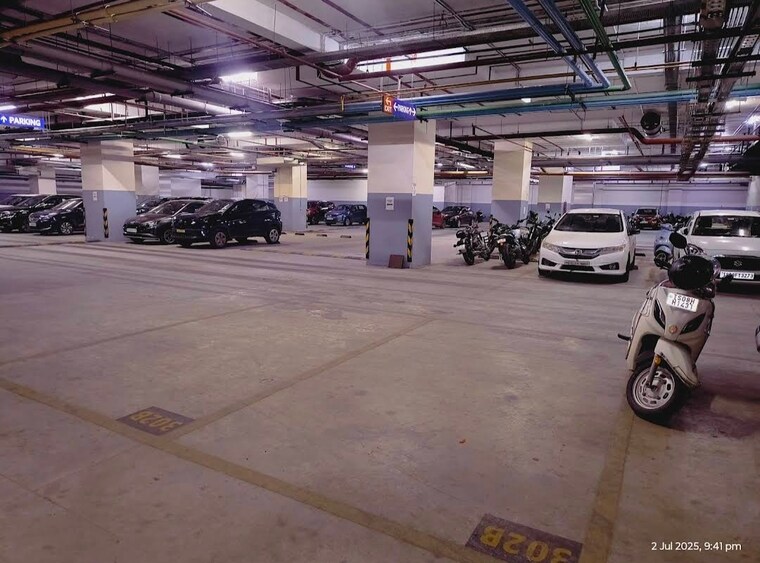  Parking, jain-sadguru-image-capital-park Commercial Office Space 3000 Sq.Ft. In Madhapur Hyderabad 9297056