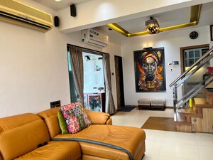 Bedroom in 3 BHK Apartment at Versova – for Rent