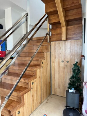 Staircase in 3 BHK Apartment at Versova – for Rent