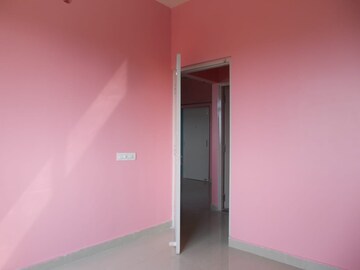 Room in 1 BHK Apartment at Ambuja Neotia Utalika The Condoville, Mukundapur – for Rent
