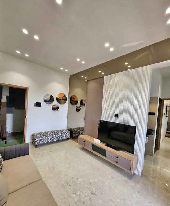 2 BHK 800 Sq.Ft. Apartment in Twin Tower Mira Road