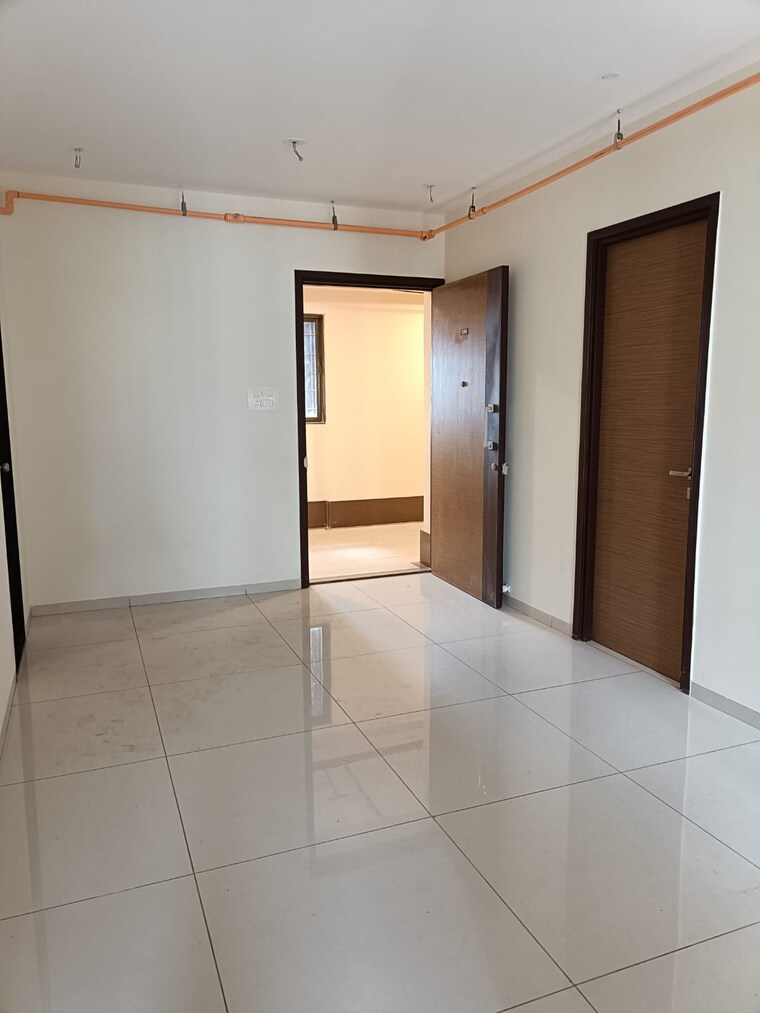 Room, chandak-34-park-estate 2.5 Bedroom 800 Sq.Ft. Apartment In Goregaon West Mumbai 9297097