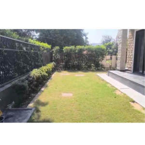 6 BHK Independent House – Garden View at Sector 70 - for Sale