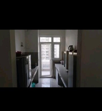 Room in 3 BHK Apartment at Emaar Palm Gardens, Sector 83 – for Sale