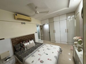 Kitchen in 2.5 BHK Apartment at Andheri West – for Rent